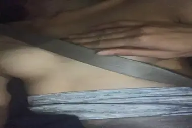 Gadis Cantik Mainin Pentil Sendiri di Dalam Mobil poster