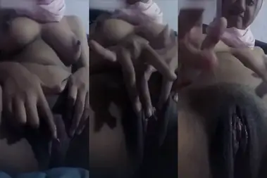 Gadis Hijab Pipi Tembem Minta Digarap Sampai Becek poster