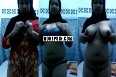 Tante Jilbab Bohay Dihajar Ganas Sampe Becek poster